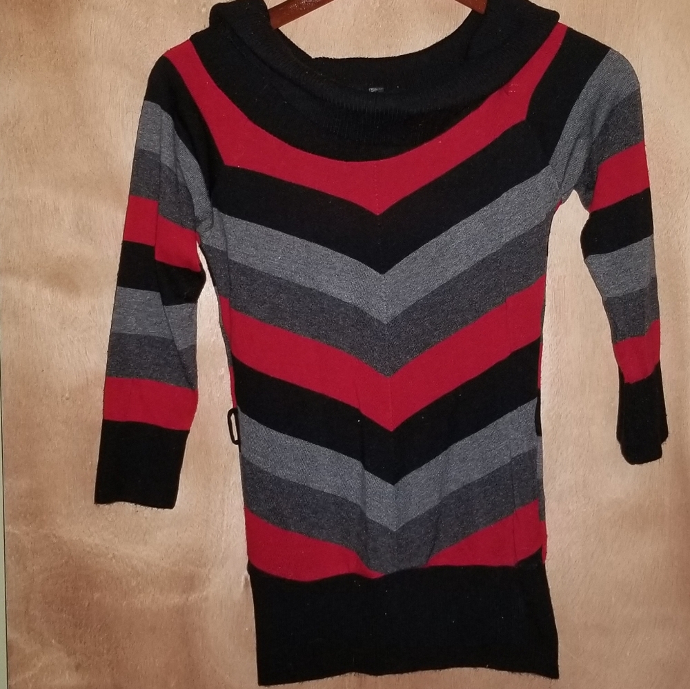 A. Byer - Black Gray Red Sweater - Size Small